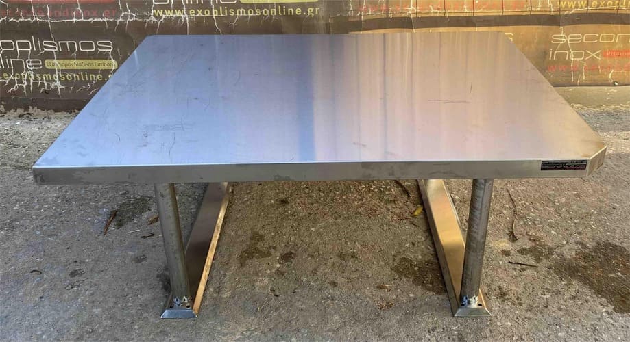 Τραπέζι Χαμηλό Ανοξείδωτο 105x80x43Cm Μεταχειρισμένο